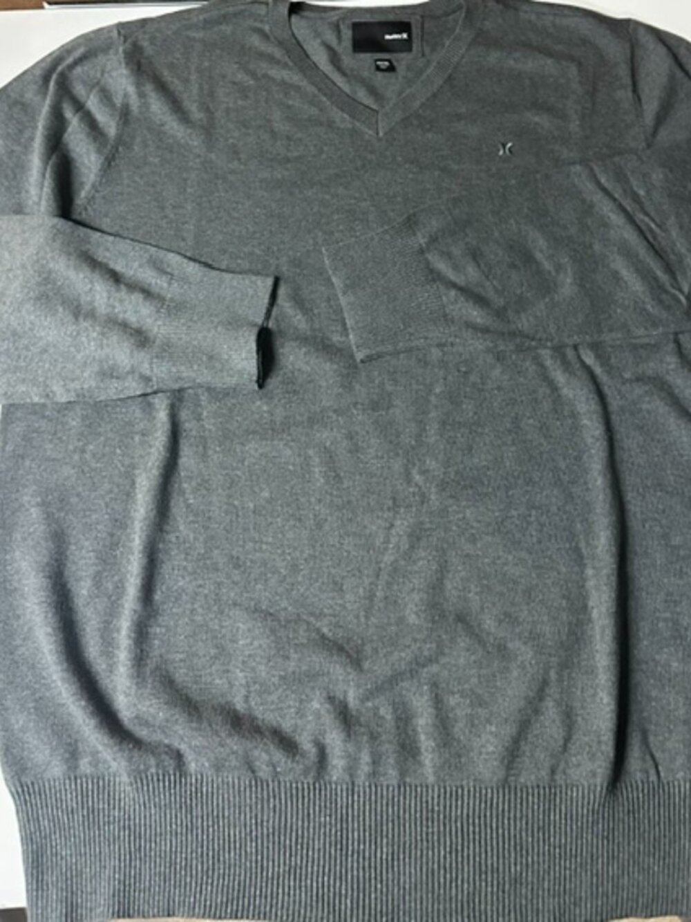 Hurley XXXL V-Neck Men's Gray Sweater Super Nice 3XL